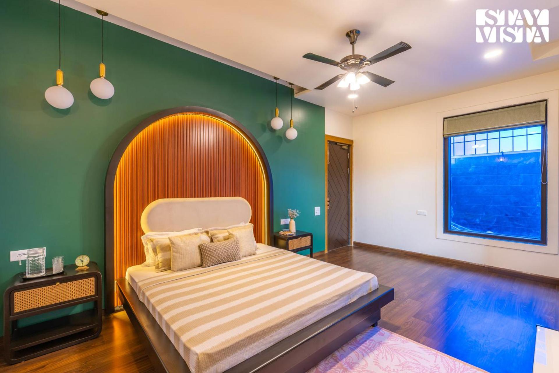 Stayvista At Wandering Vines Indoor Pool 4Bhk Luxury Villa In Delhi Sohna Eksteriør bilde